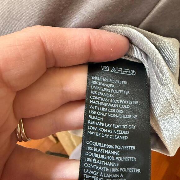 NWT Silver Velvet Long Sleeve Ruched Deep V-Neck Top by Urban Outfitters M - Picture 4 of 4